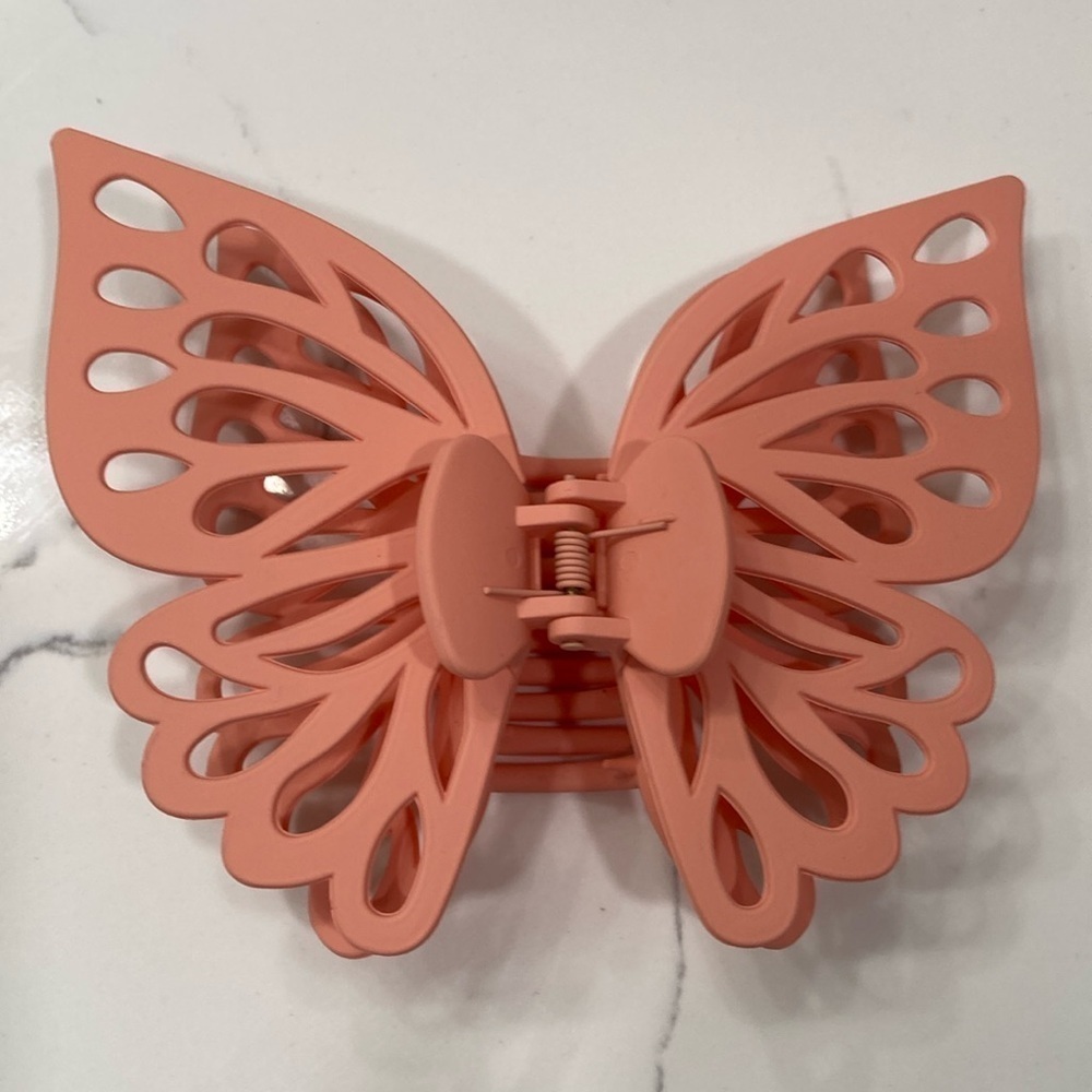 BUTTERFLY HAIR CLIP